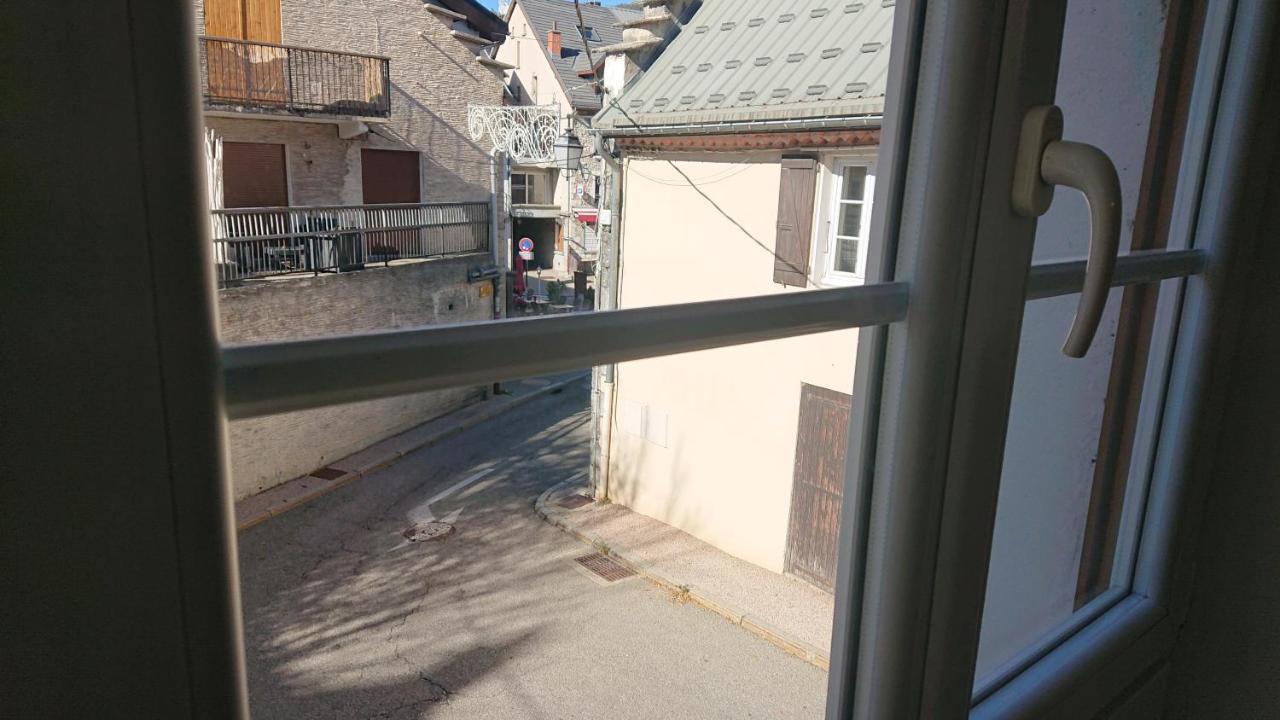 Grande Maison De Ville Renovee,Au Coeur Du Village Villard-de-Lans Exterior foto