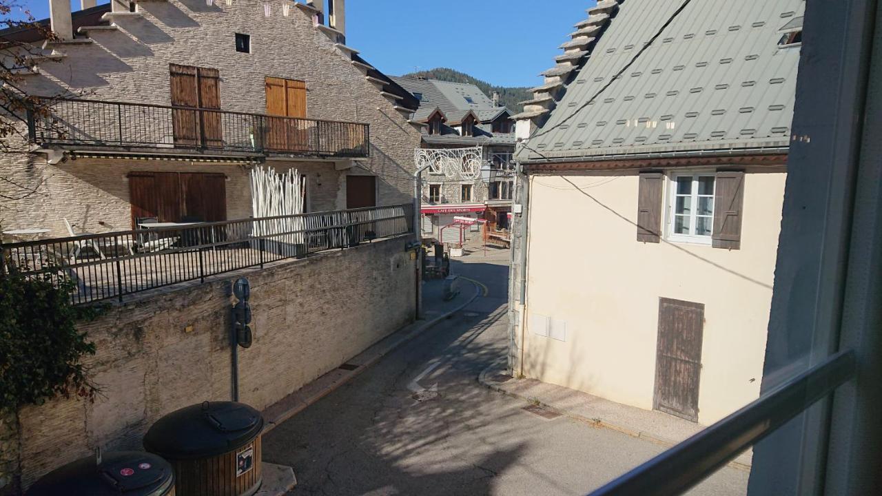Grande Maison De Ville Renovee,Au Coeur Du Village Villard-de-Lans Exterior foto