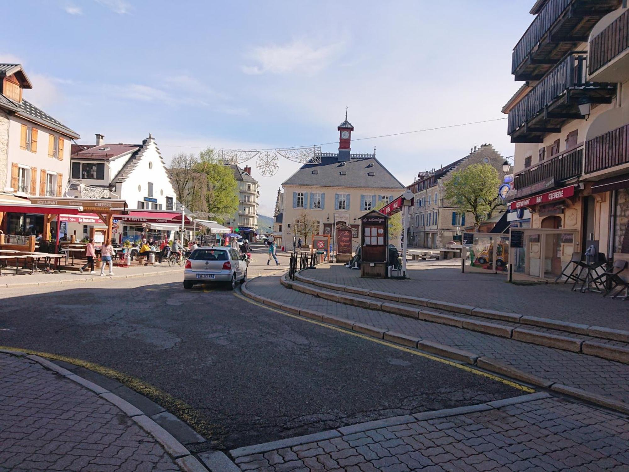 Grande Maison De Ville Renovee,Au Coeur Du Village Villard-de-Lans Exterior foto